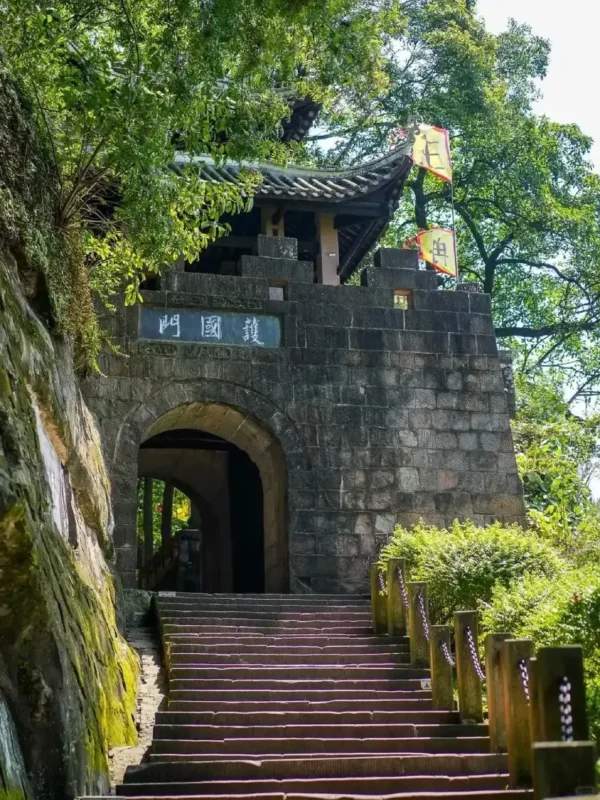 Diaoyu Fortress, the historic "Oriental Mecca" battlefield that changed Eurasian history.